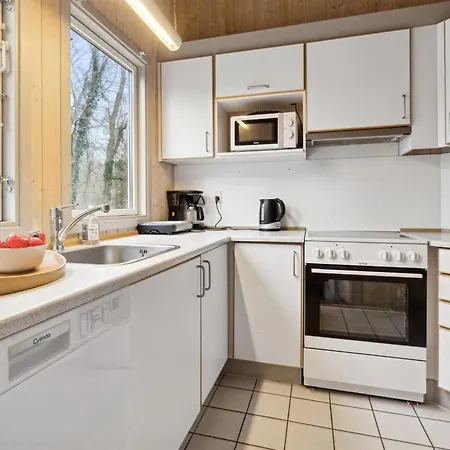 Сasa de vacaciones Agnesa - 700m From The Sea By Interhome *