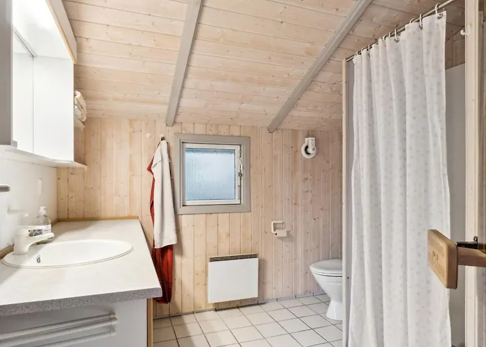 Agnesa - 700m From The Sea By Interhome Vester Somarken