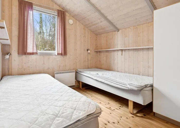 Agnesa - 700m From The Sea By Interhome *