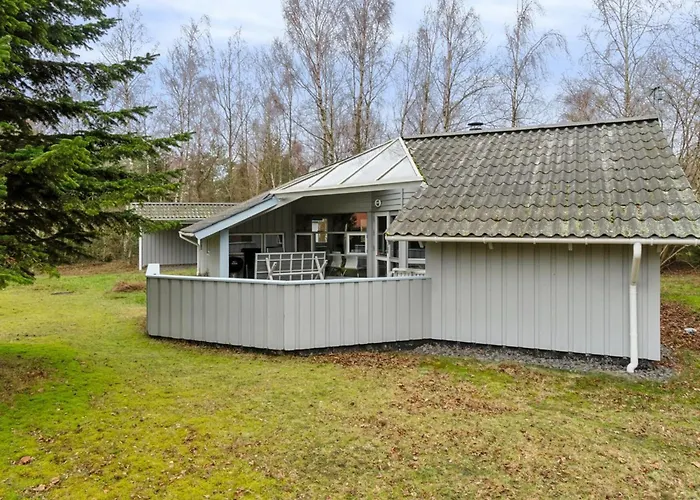 Hébergement de vacances Agnesa - 700m From The Sea By Interhome *